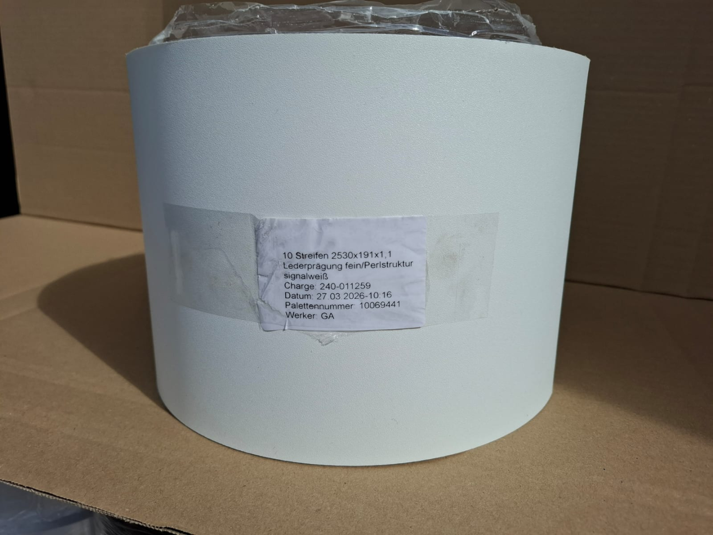 Sichtschutzstreifen Premium, 25m Rolle, 1,1mm Stärke, RAL 9003, Weiß